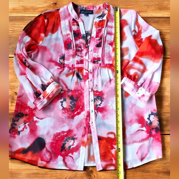 Jones New York Sheer Floral Lightweight Flowy Blouse - Picture 9 of 9